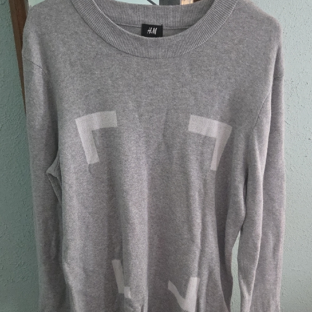 H&M Light Gray Patterned Sweater